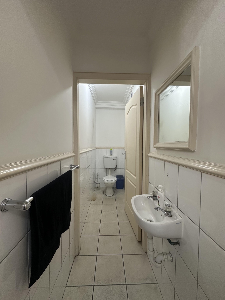 To Let commercial Property for Rent in Montague Gardens Western Cape
